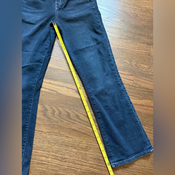 Veronica Beard Jeans Carly Kick Flare Dark Ink Size 27 Denim High Rise LA - Picture 12 of 13